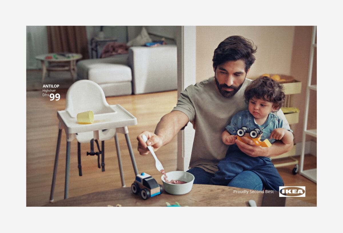 simplistic Ikea ad, keeping only what's essential for the message